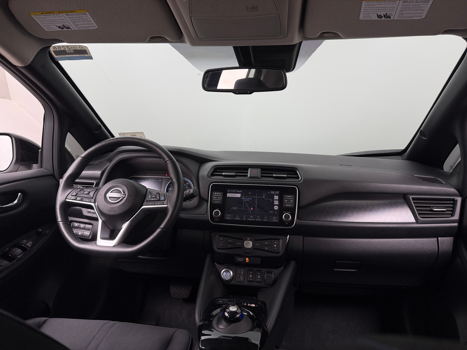 Thumbnail: 2024 Nissan Leaf - 3