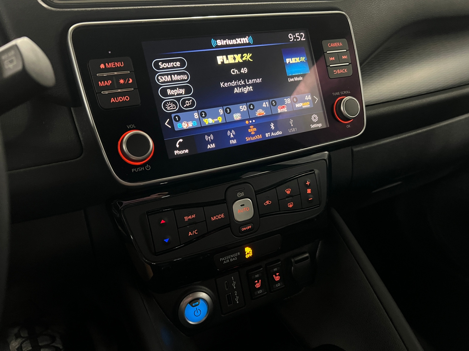 Thumbnail: 2024 Nissan Leaf - 4