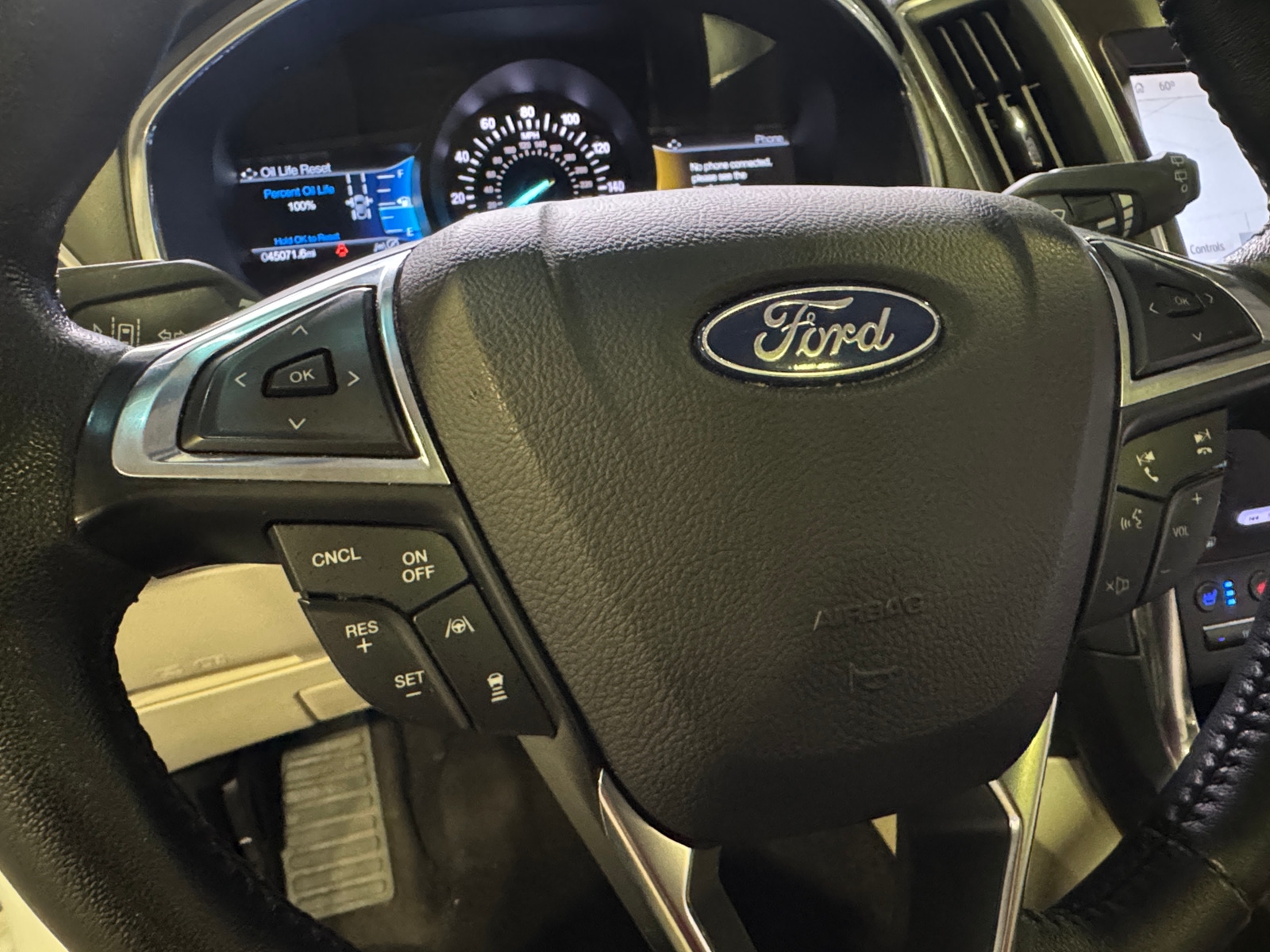 Thumbnail: 2020 Ford Edge - 4