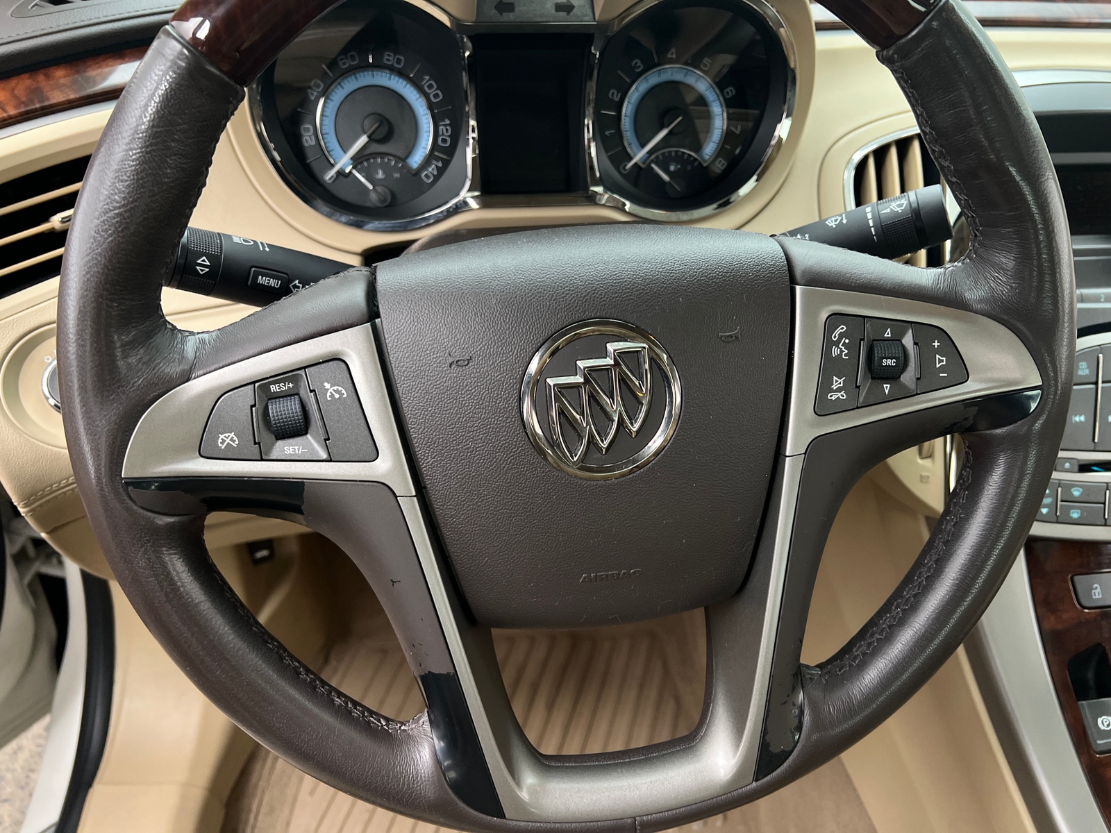 Thumbnail: 2011 Buick LaCrosse - 4