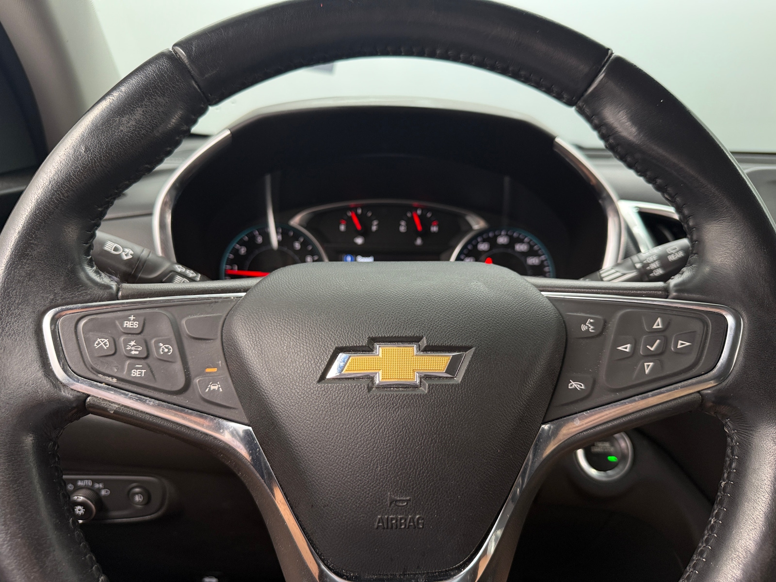 Thumbnail: 2021 Chevrolet Equinox - 5