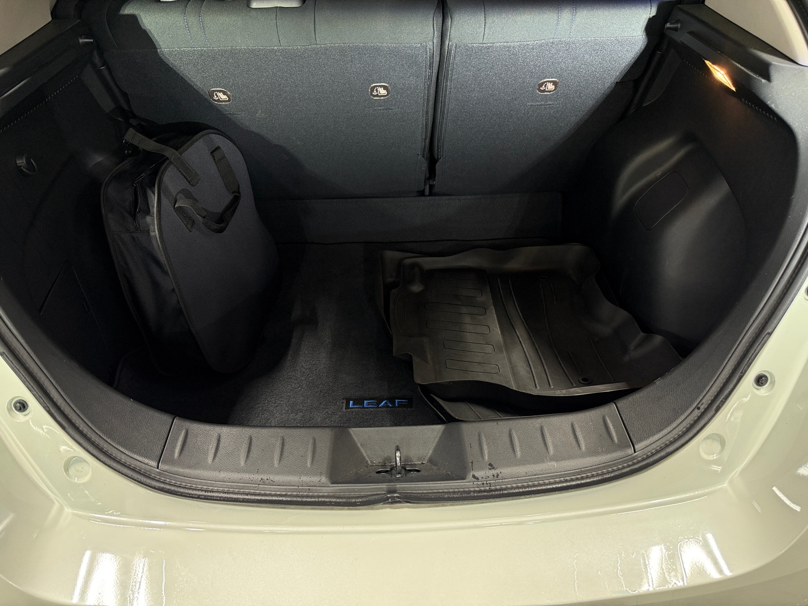 Thumbnail: 2025 Nissan Leaf - 7
