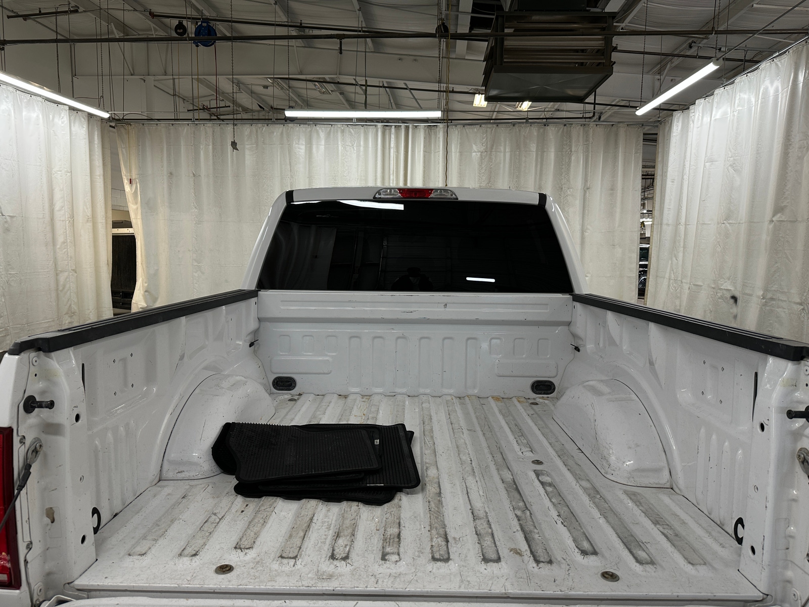 Thumbnail: 2019 Ford Econoline - 7