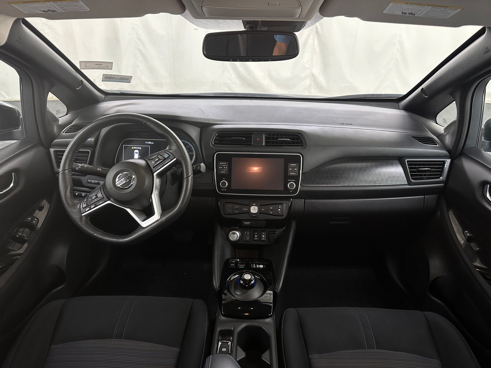 Thumbnail: 2022 Nissan Leaf - 3