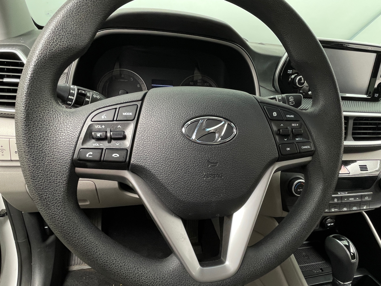 Thumbnail: 2019 Hyundai Tucson - 5