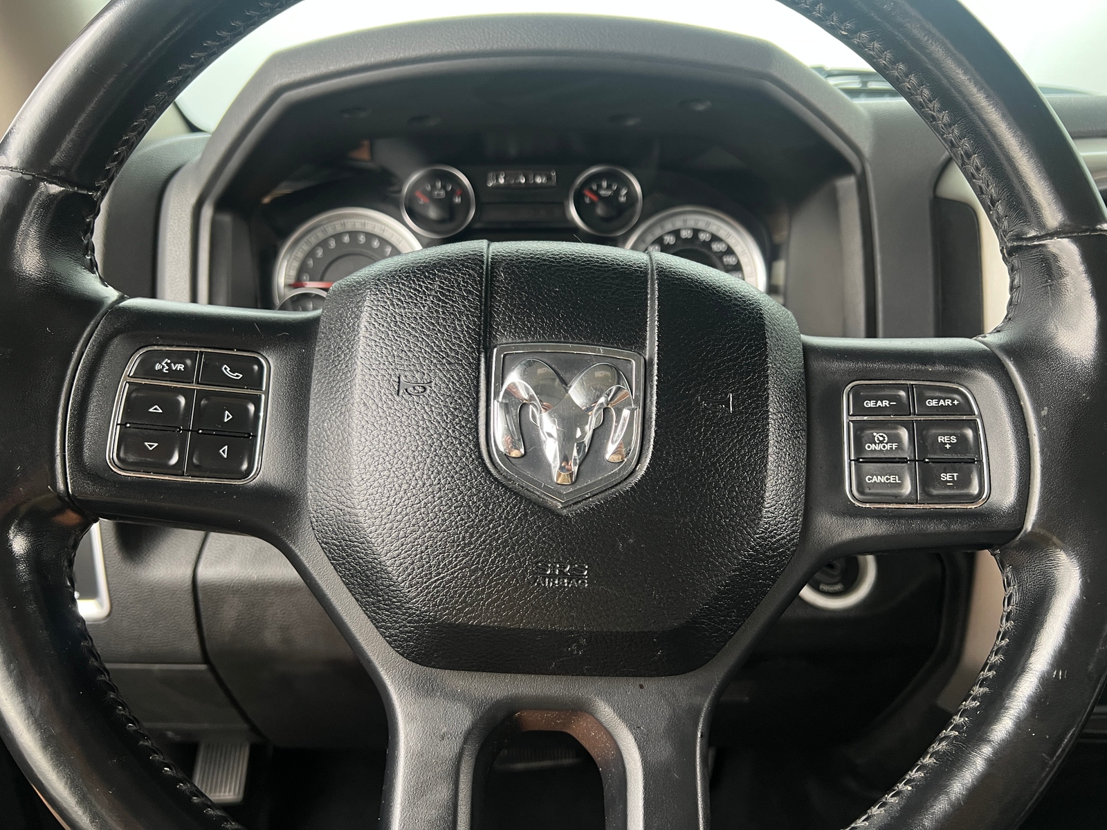 Thumbnail: 2019 RAM 1500 Classic - 5