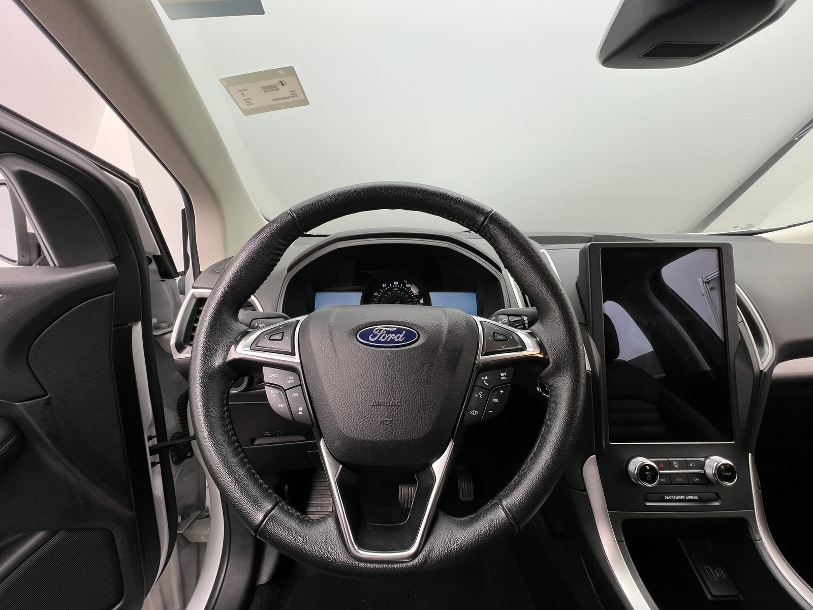 Thumbnail: 2024 Ford Edge - 4