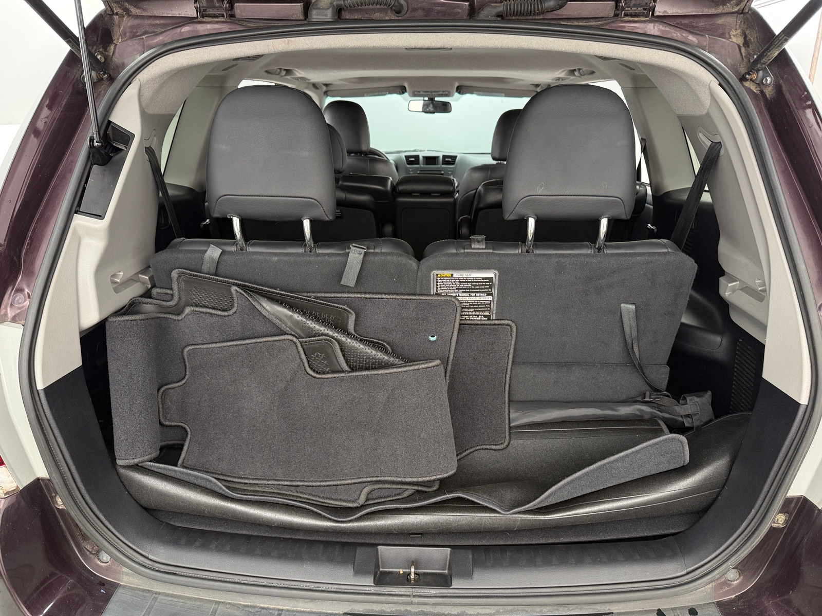 Thumbnail: 2012 Toyota Highlander - 6