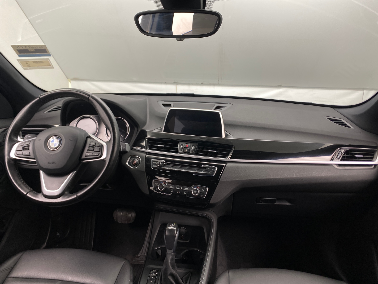 Thumbnail: 2019 BMW X1 - 3