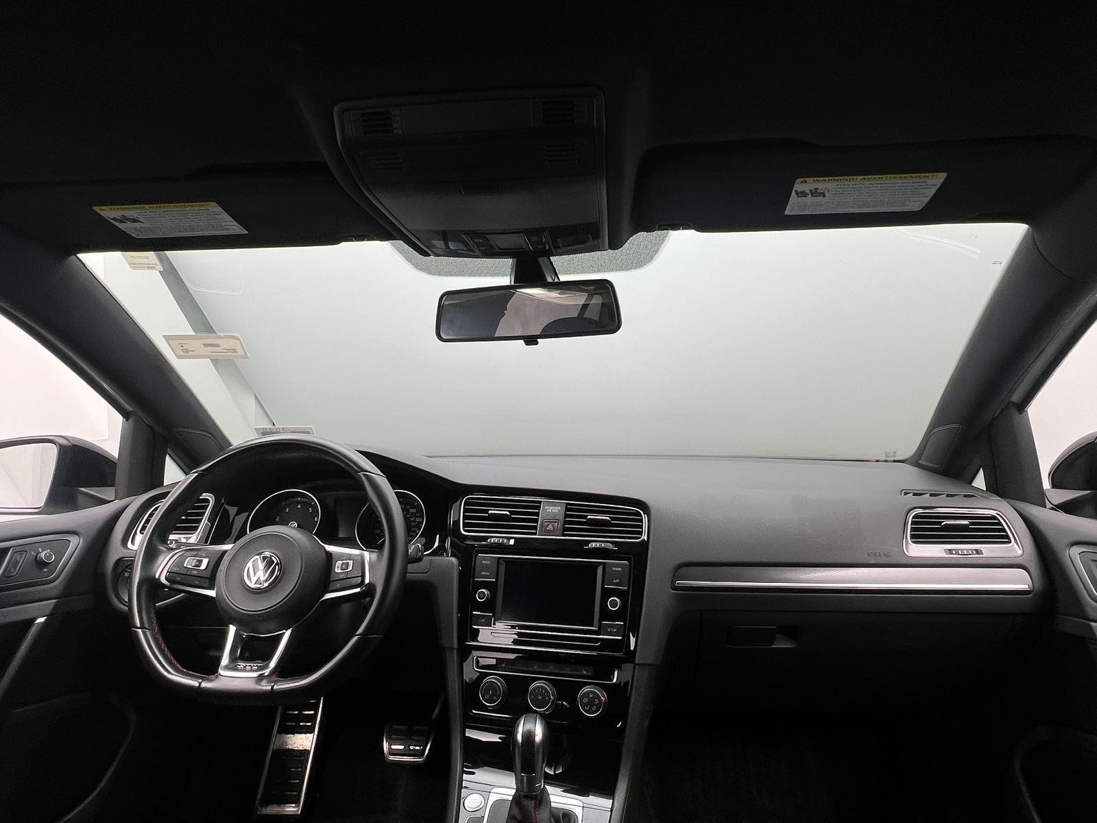 Thumbnail: 2019 Volkswagen Golf - 3