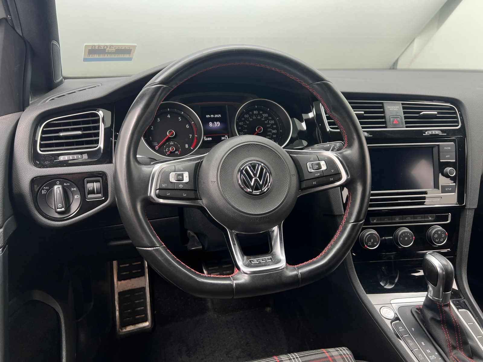 Thumbnail: 2019 Volkswagen Golf - 5