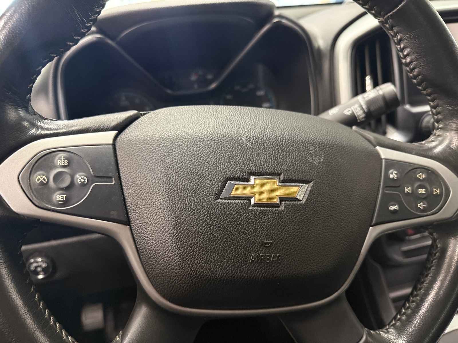 Thumbnail: 2015 Chevrolet Colorado - 5