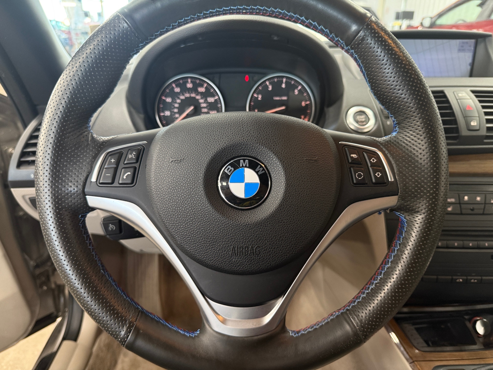 Thumbnail: 2013 BMW 1 Series - 4