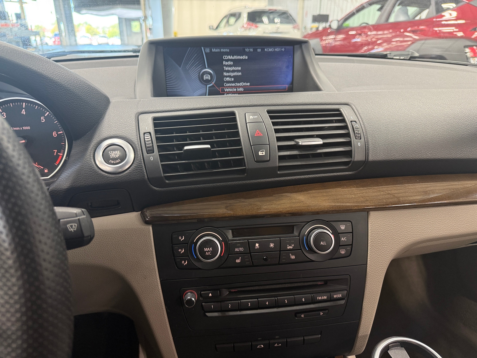 Thumbnail: 2013 BMW 1 Series - 3