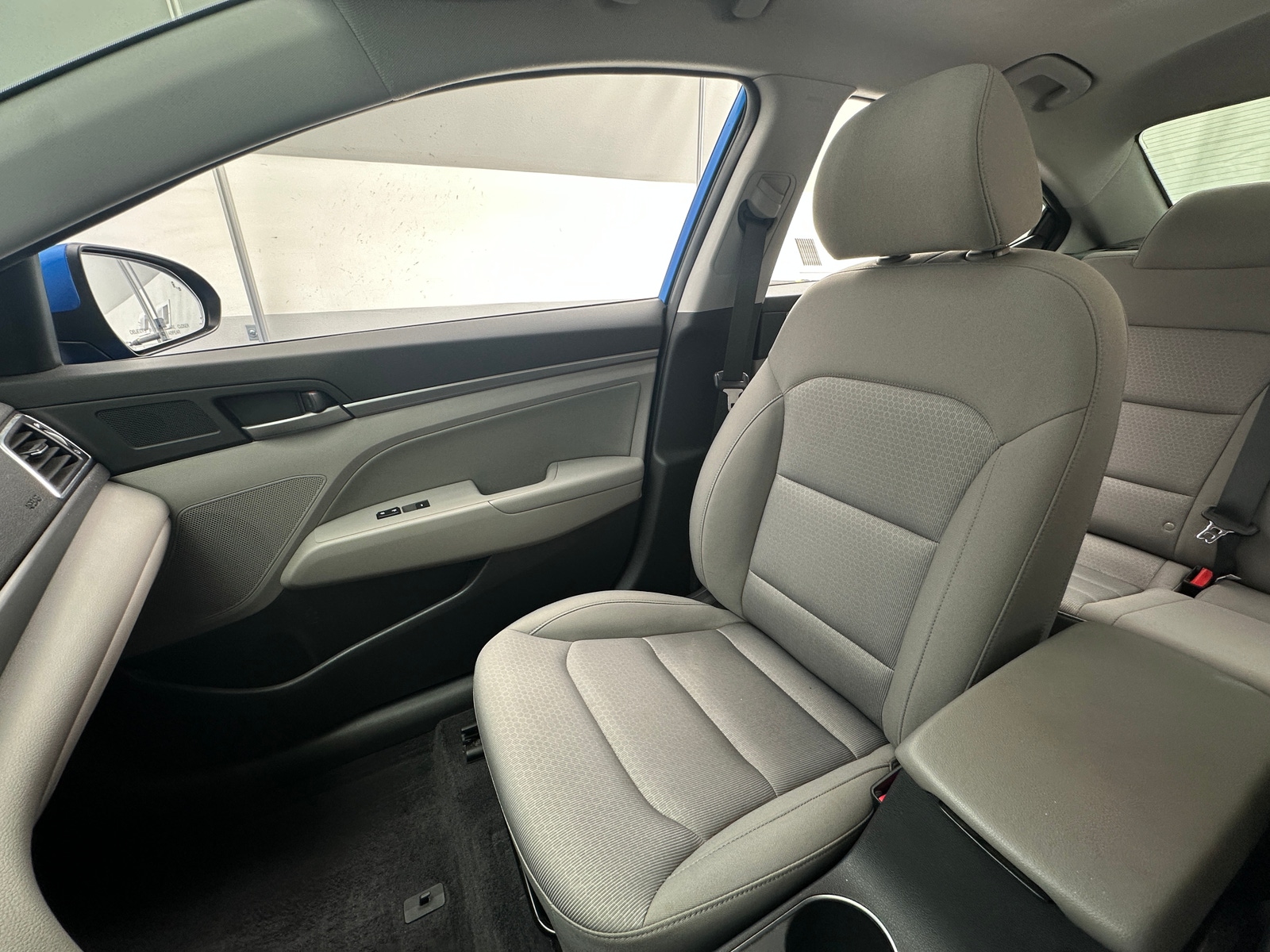 Thumbnail: 2018 Hyundai Elantra - 2