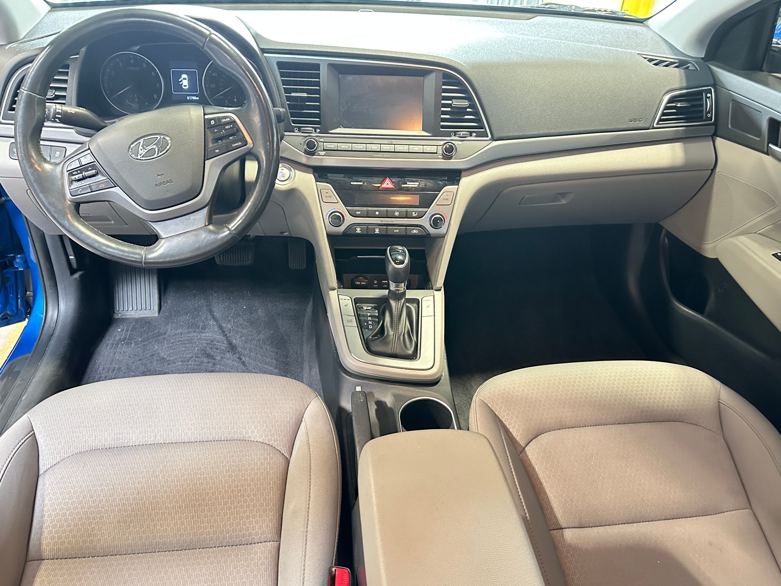 Thumbnail: 2018 Hyundai Elantra - 3