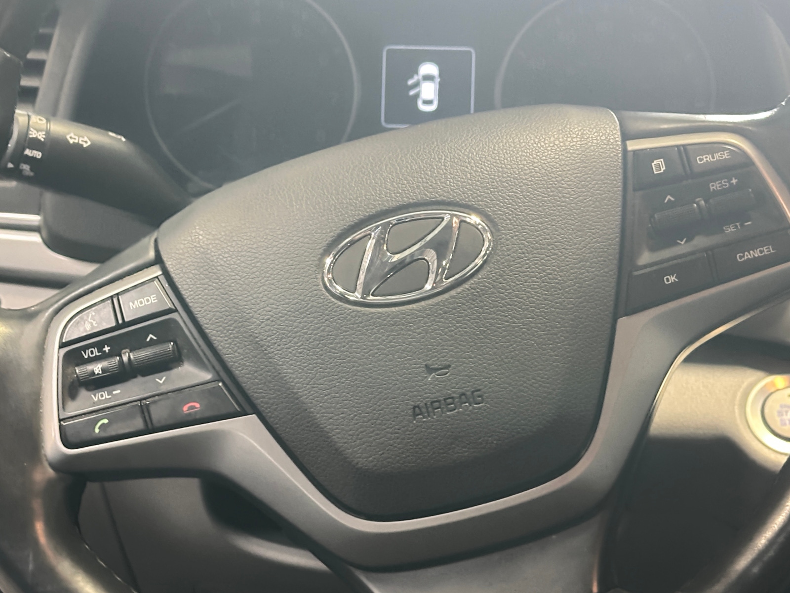 Thumbnail: 2018 Hyundai Elantra - 5