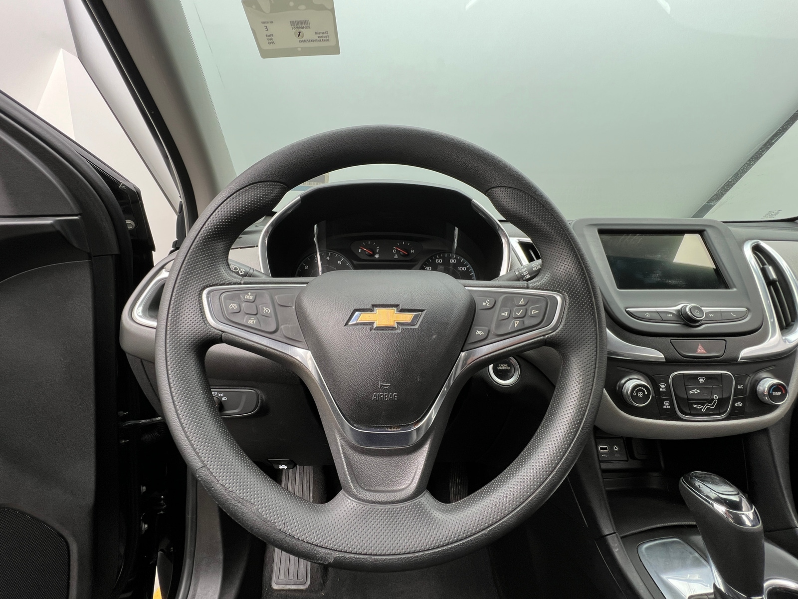 Thumbnail: 2019 Chevrolet Equinox - 5