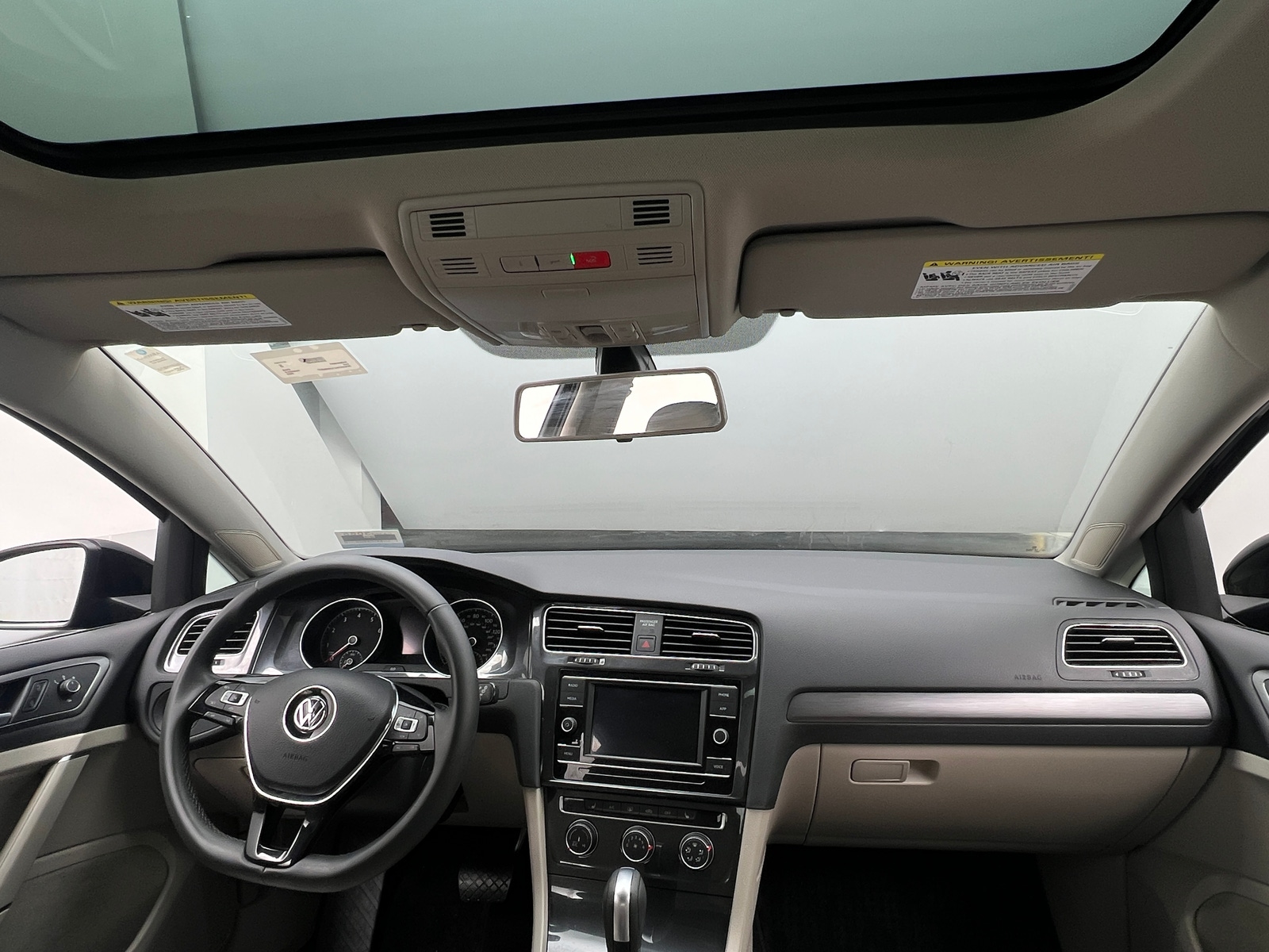 Thumbnail: 2020 Volkswagen Golf - 2