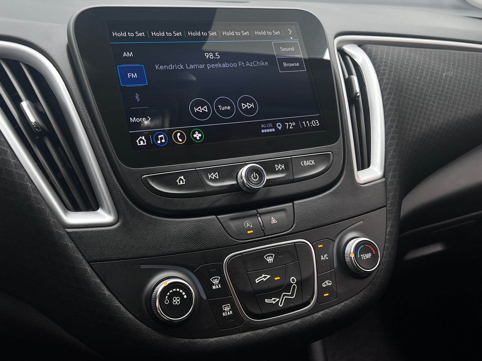 Thumbnail: 2023 Chevrolet Malibu - 4