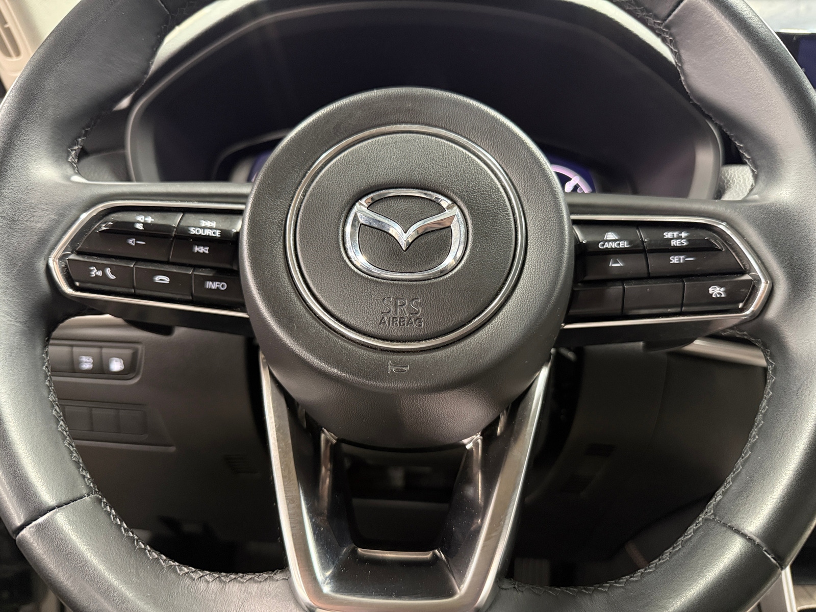 Thumbnail: 2024 Mazda CX-90 - 4