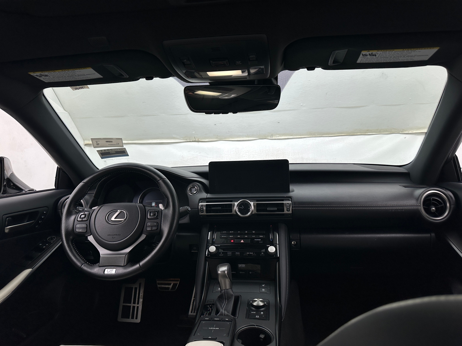 Thumbnail: 2022 Lexus IS - 2