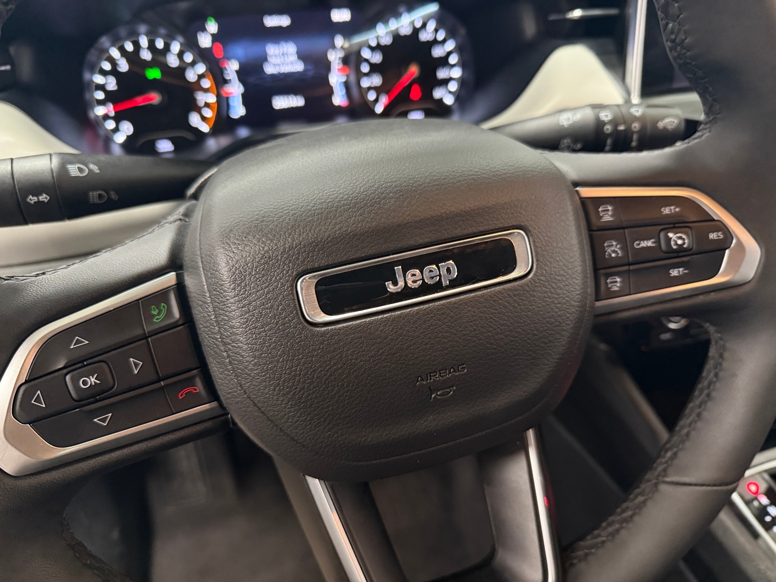 Thumbnail: 2025 Jeep Compass - 4