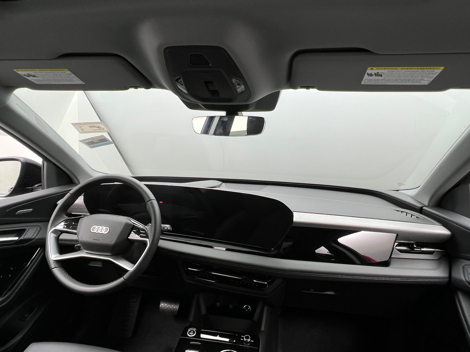 Thumbnail: 2025 Audi Q6 e-tron - 2