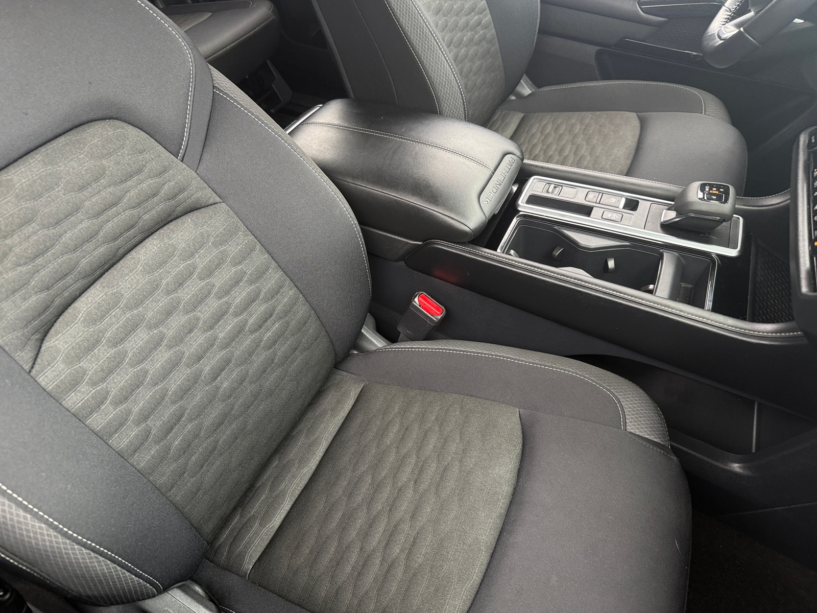 Thumbnail: 2024 Nissan Pathfinder - 2
