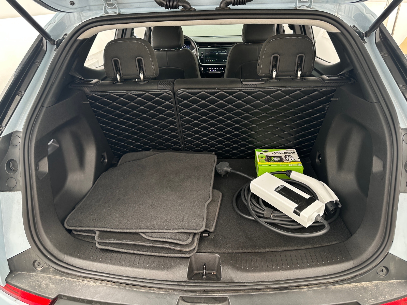 Thumbnail: 2023 Chevrolet Bolt EUV - 7