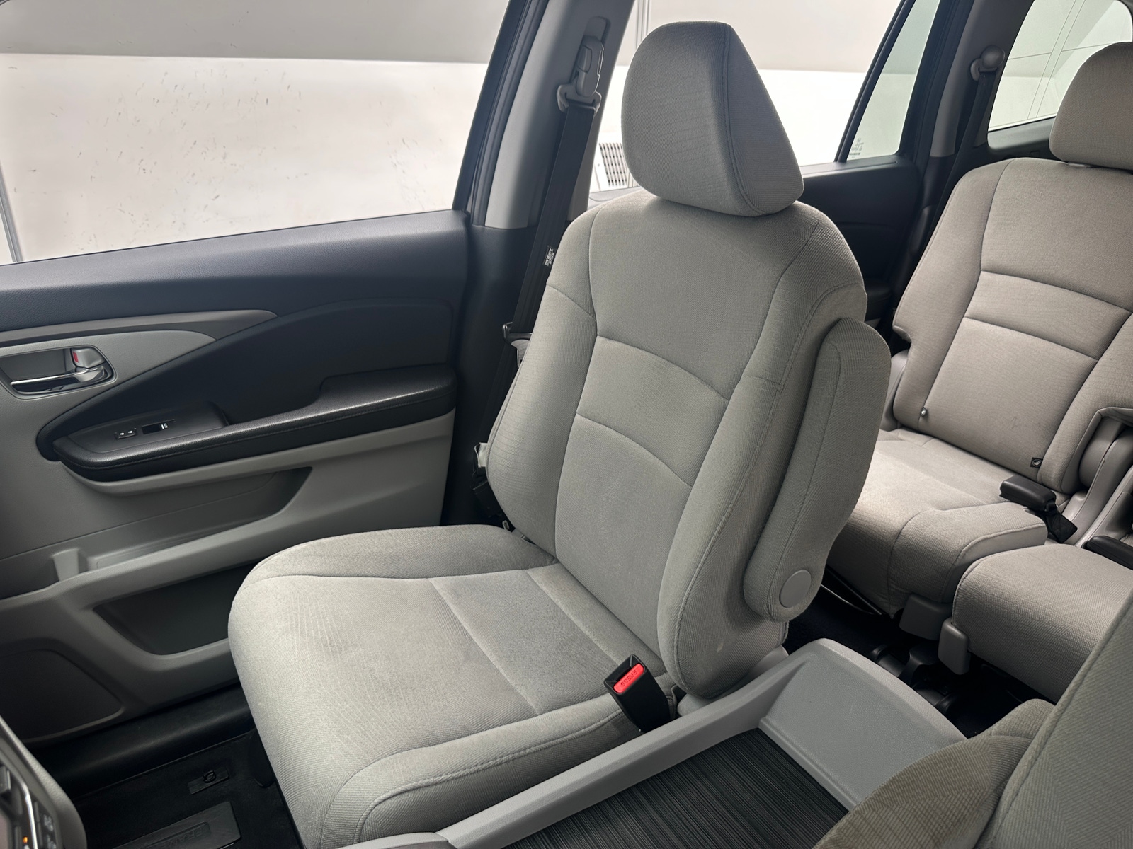 Thumbnail: 2017 Honda Pilot - 2