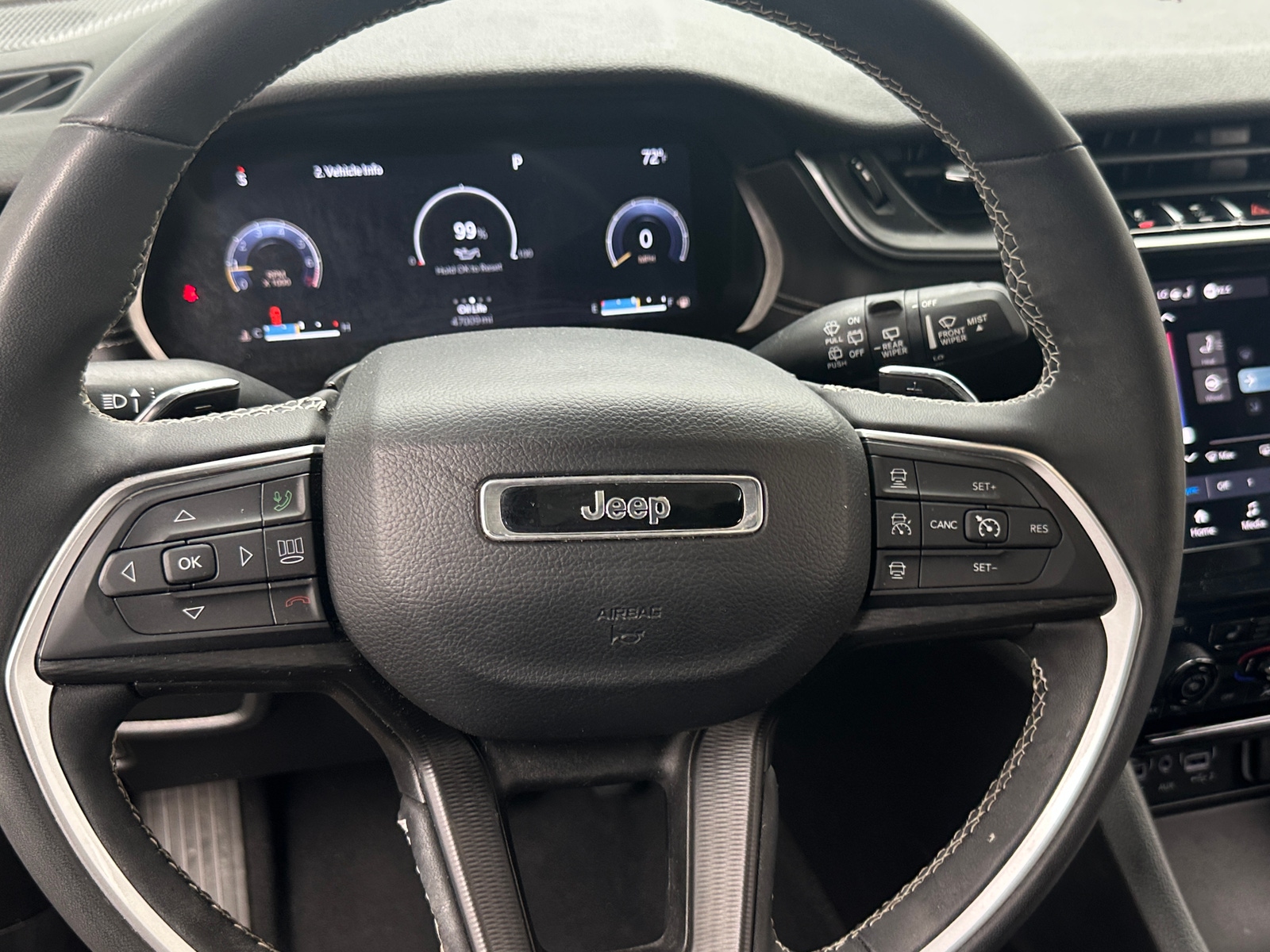 Thumbnail: 2023 Jeep Grand Cherokee - 4