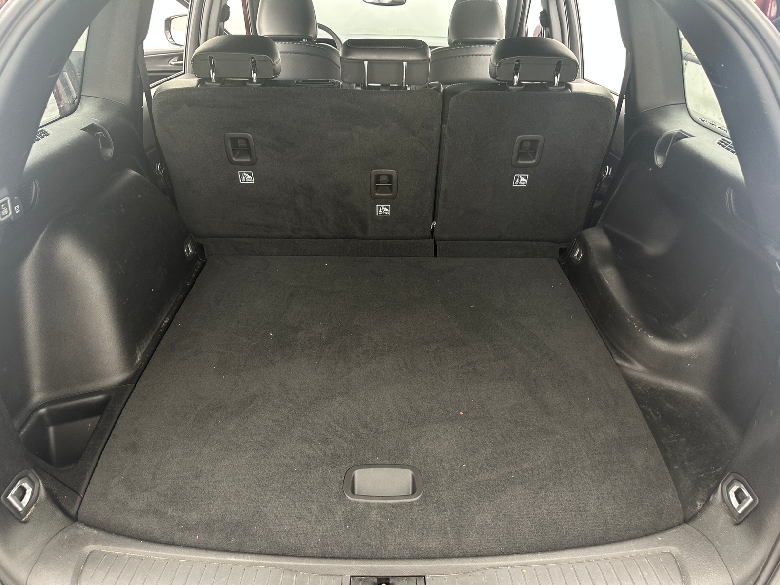 Thumbnail: 2023 Jeep Grand Cherokee - 6