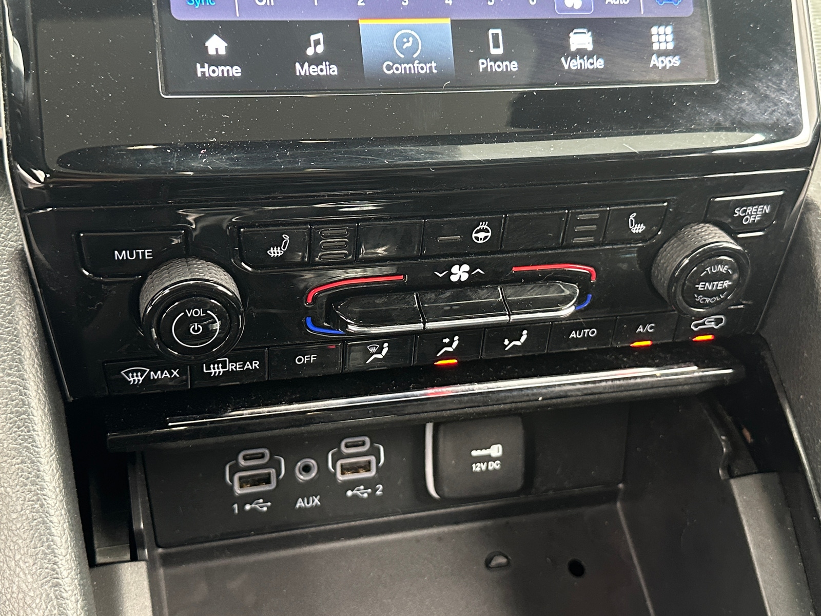 Thumbnail: 2023 Jeep Grand Cherokee - 3