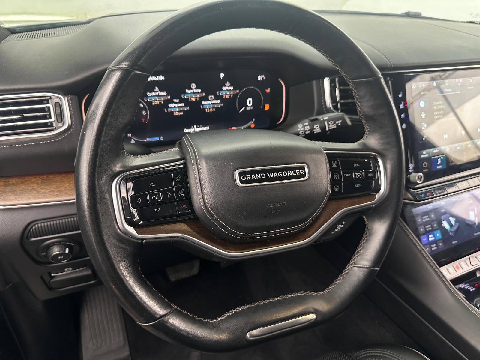 Thumbnail: 2023 Jeep Grand Wagoneer - 4