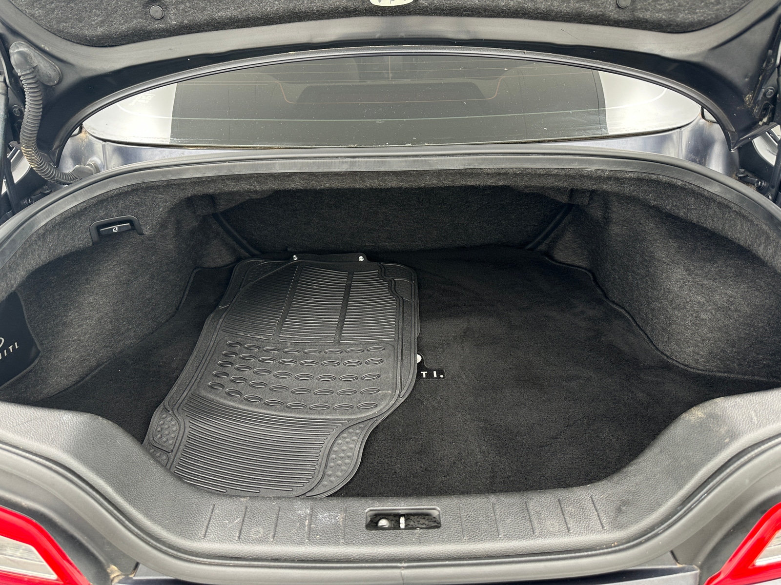 Thumbnail: 2014 INFINITI Q60 - 4