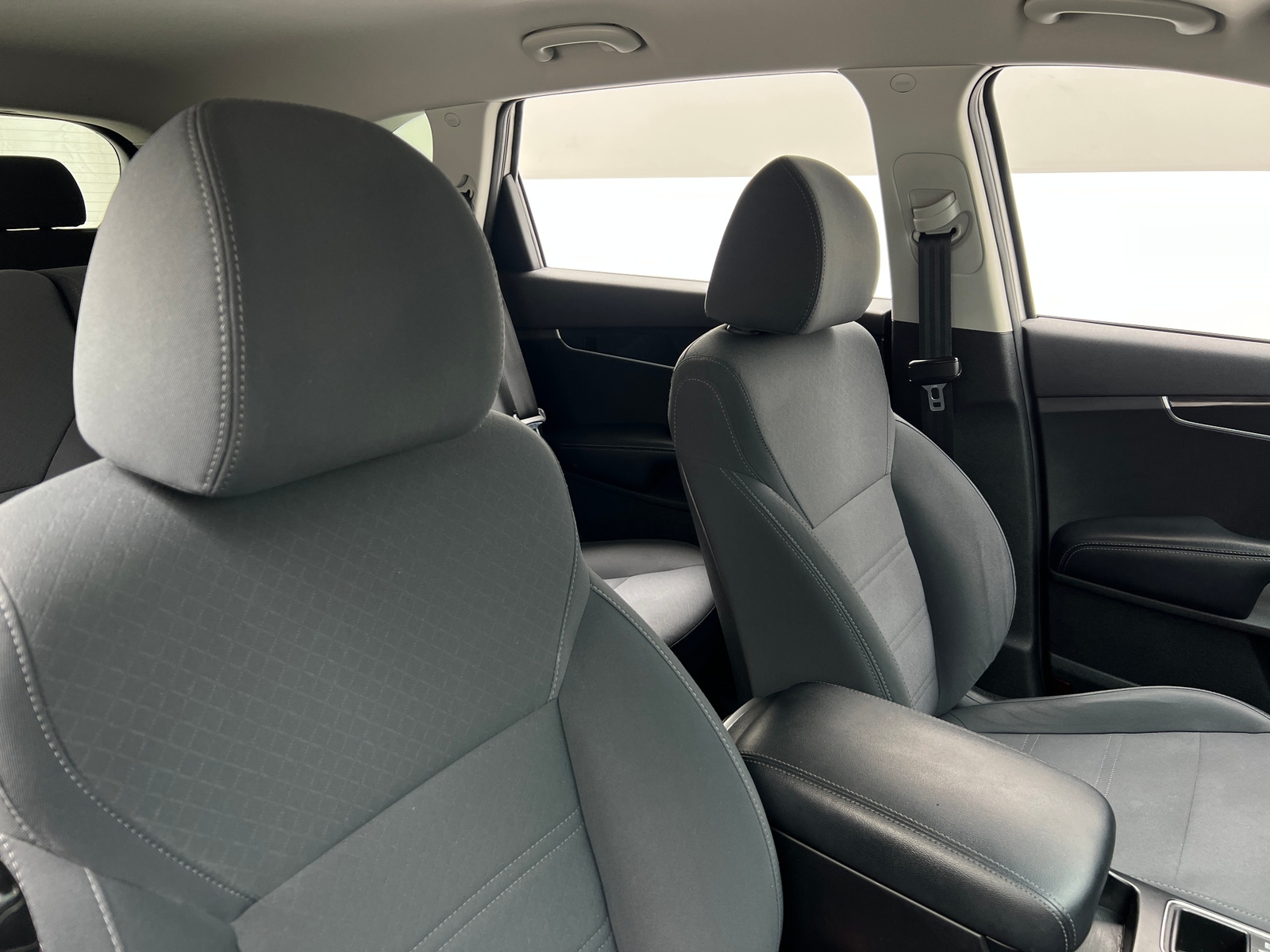 Thumbnail: 2019 Kia Sorento - 2