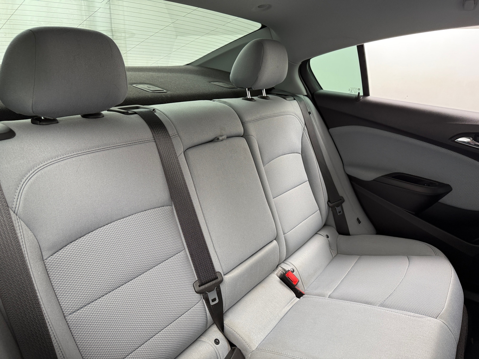 Thumbnail: 2019 Chevrolet Cruze - 6