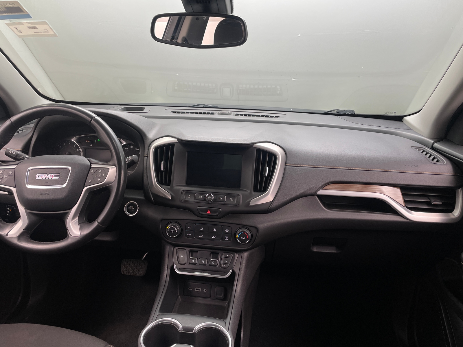 Thumbnail: 2021 GMC Terrain - 3