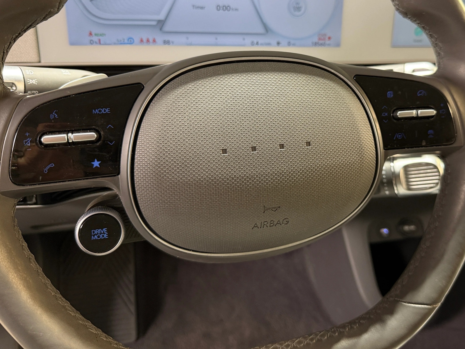 Thumbnail: 2023 Hyundai Ioniq 5 - 4