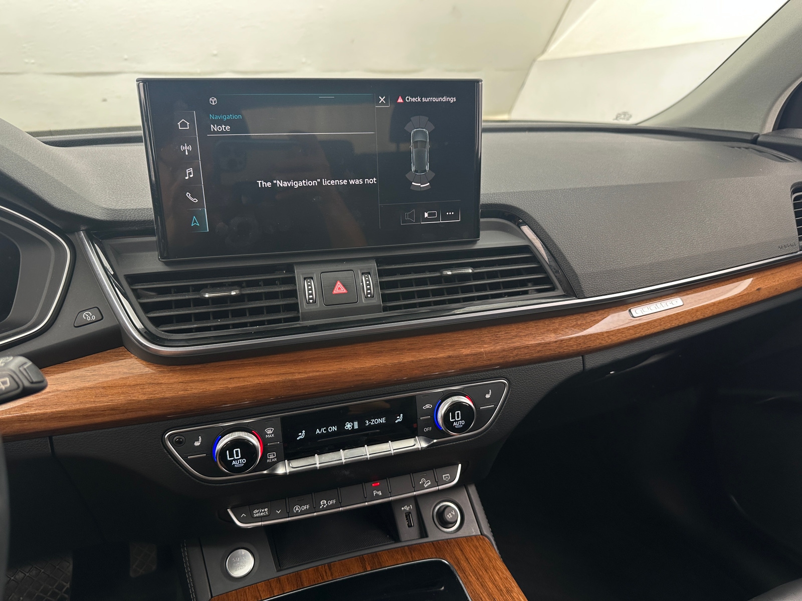 Thumbnail: 2021 Audi Q5 - 3