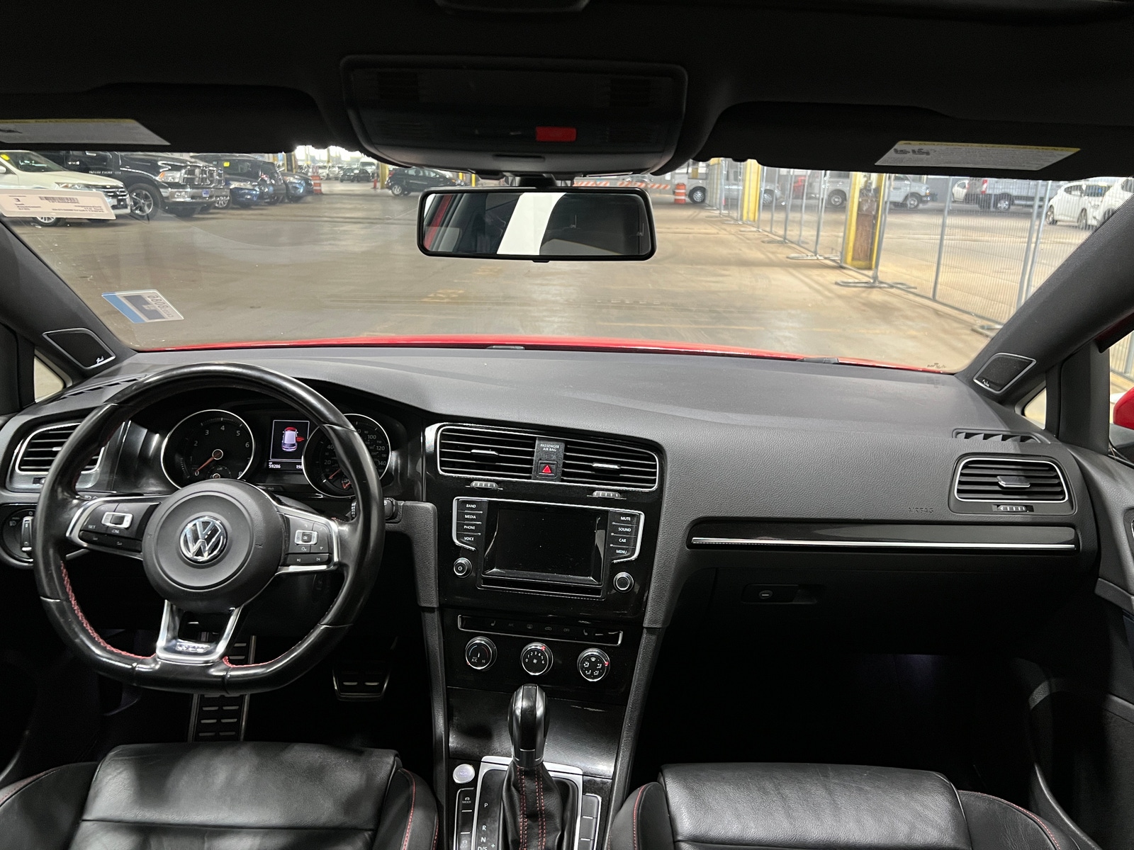 Thumbnail: 2015 Volkswagen Golf - 2