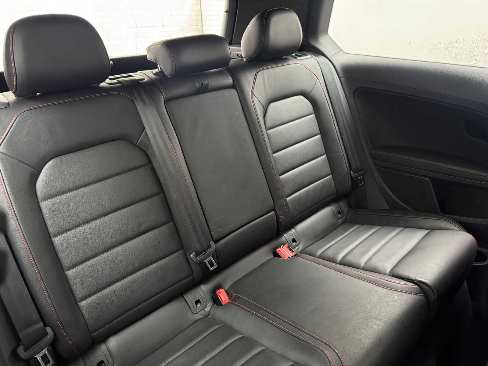 Thumbnail: 2016 Volkswagen Golf - 6