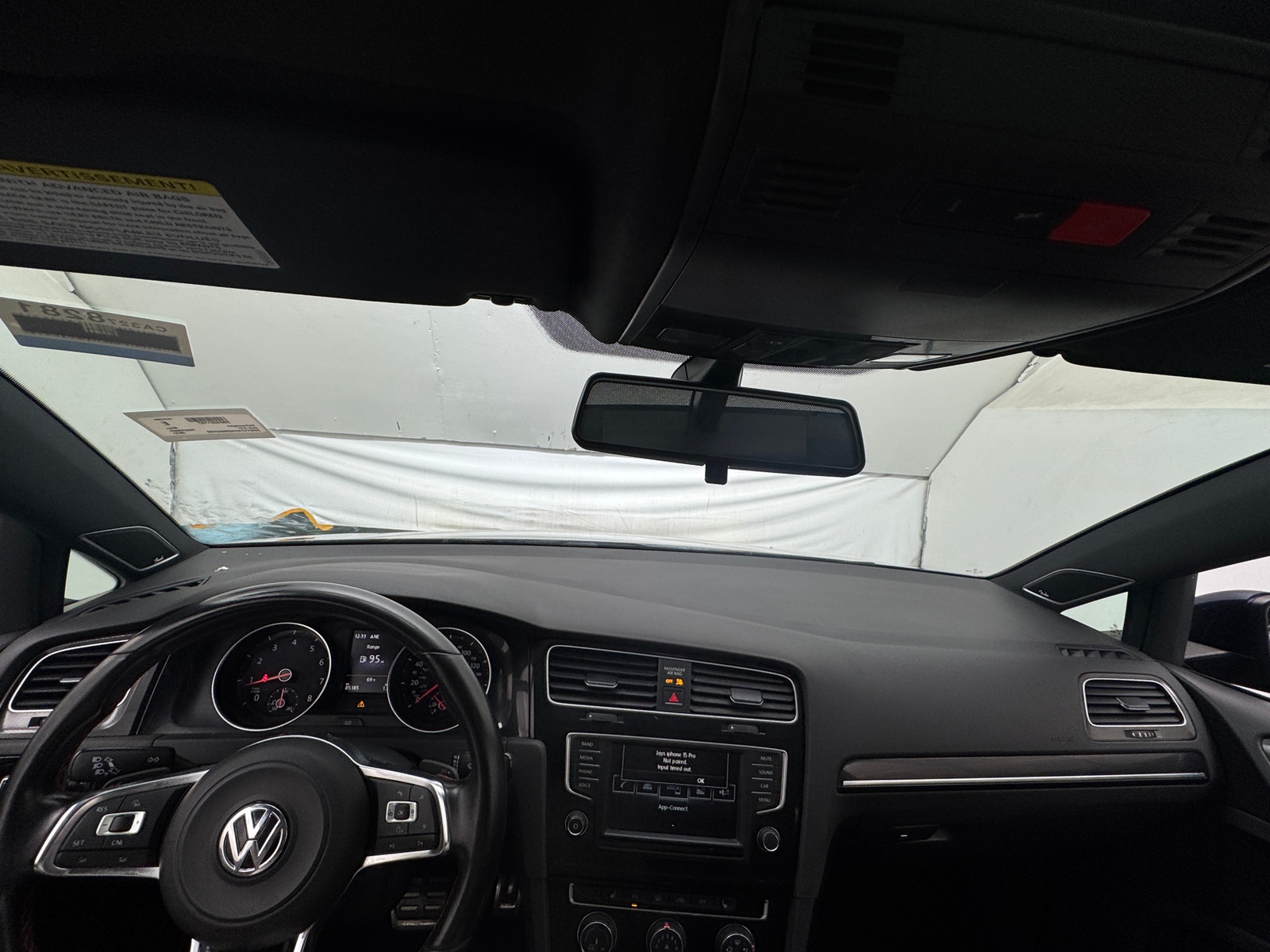 Thumbnail: 2016 Volkswagen Golf - 3