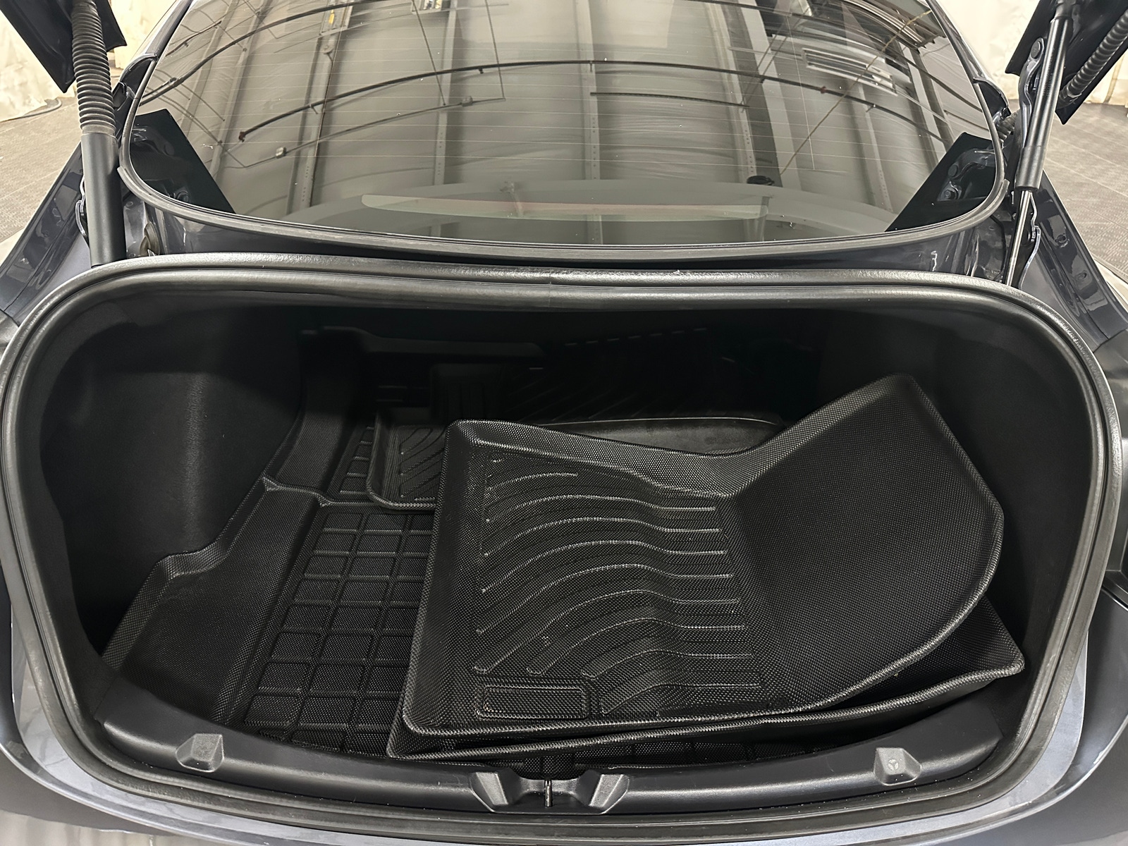 Thumbnail: 2023 Tesla Model 3 - 6