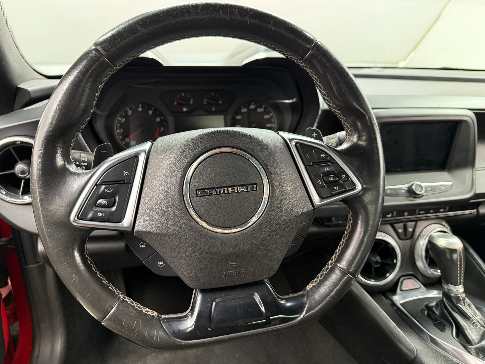 Thumbnail: 2019 Chevrolet Camaro - 5
