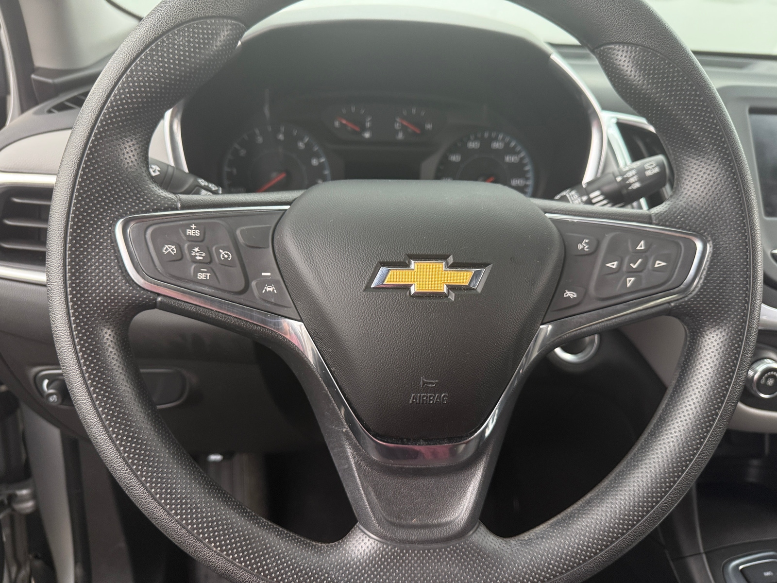 Thumbnail: 2021 Chevrolet Equinox - 5