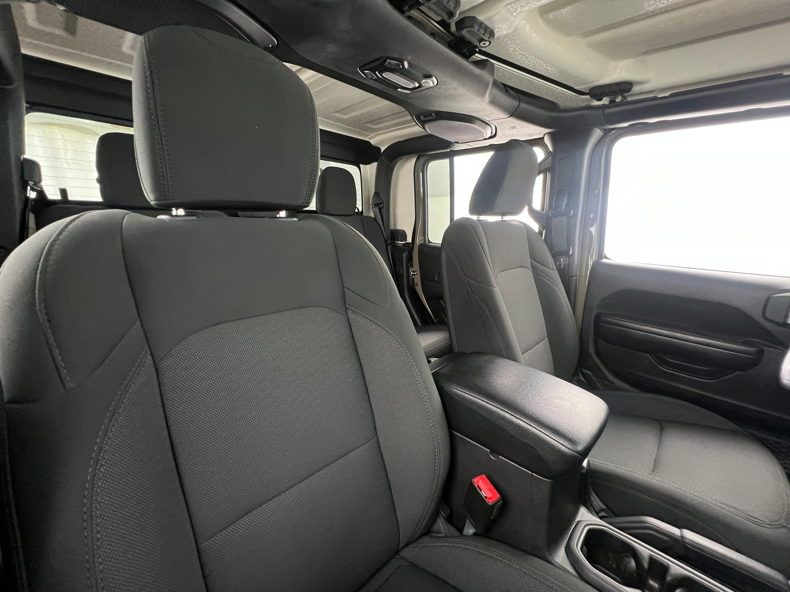 Thumbnail: 2020 Jeep Gladiator - 2