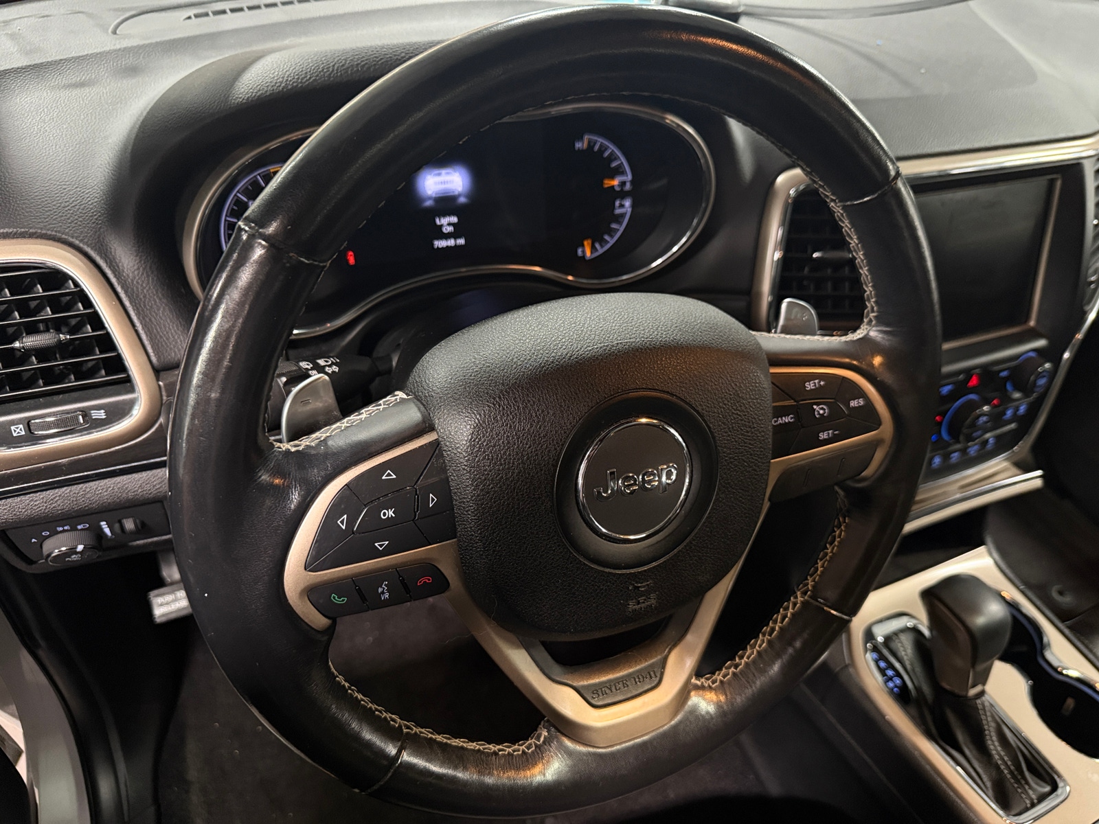 Thumbnail: 2016 Jeep Grand Cherokee - 4