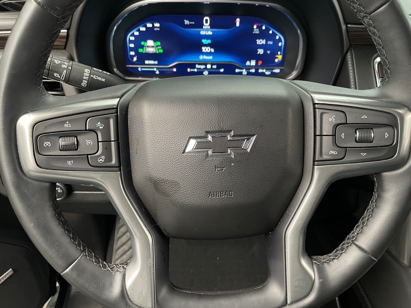 Thumbnail: 2023 Chevrolet Suburban - 4